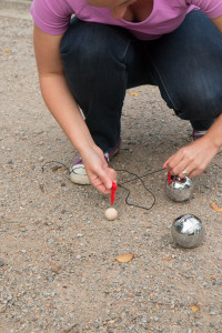 rules of petanque - measuring